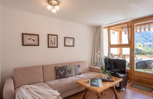 Pontresina Apartment | Apartment Chesa Piz Cotschen 3 by Interhome