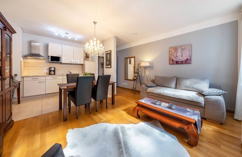 Innere Altstadt Apartment | Apartment 'City Exklusiv 1' with Balcony and Wi-Fi