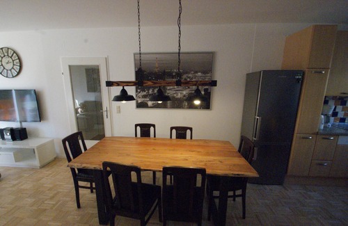 Graz Apartment | Apartment 'Cityresidenz' with Shared Terrace, Shared Garden and Wi-Fi