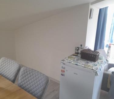 Eski Lara Apartment | Apartment close to the sea in the most central of city