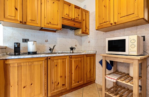 Borzago Apartment | Apartment 'Collini Le Betulle' with Mountain View, Private Garden and Balcony