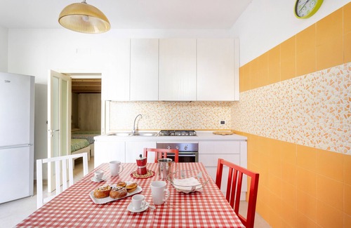 Melendugno Apartment | Apartment 'Corte Nonna Mmela' with Private Terrace, Wi-Fi and Air Conditioning