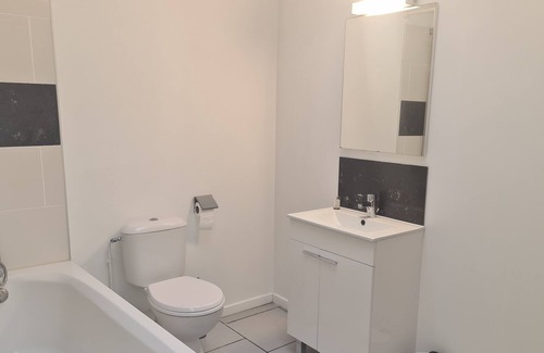 Croix Apartment | Apartment Croix metro
