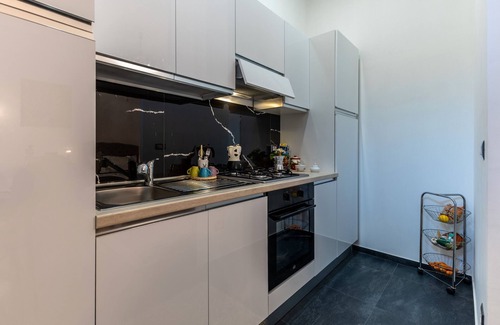 Ragusa Apartment | Apartment 'D'Incanto' with Balcony, Wi-Fi and Air Conditioning