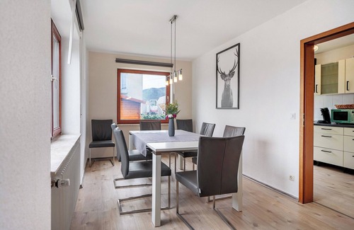 Riol Apartment | Apartment 'Das Spatzennest' with private terrace and meadow in a quiet location