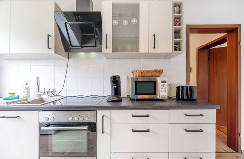 Riol Apartment | Apartment 'Das Spatzennest' with private terrace and meadow in a quiet location