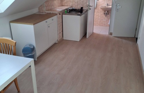 Edingen Apartment | Apartment house Edingen, ideally located between Heidelberg & Mannheim