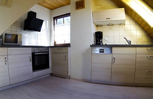 Haslach im Kinzigtal Apartment | Apartment 'Schnellingen' with Shared Garden, Balcony and Wi-Fi