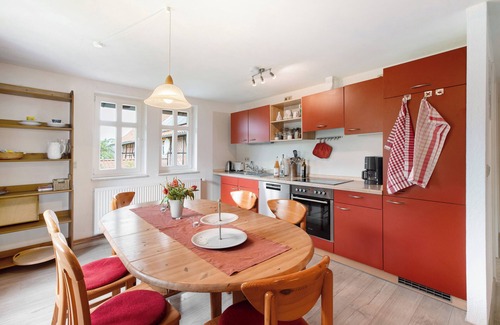 Veckenstedt Apartment | Apartment 'Bergblick' with Mountain View, Shared Terrace and Wi-Fi