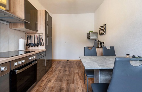 Radeberg Apartment | Apartment "Deluxe" vor den Toren Dresdens und der Oberlausitz with Terrace & Wi-Fi