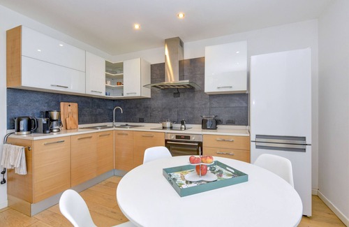 Gardone Riviera Apartment | Apartment Diamante with lake view and pool