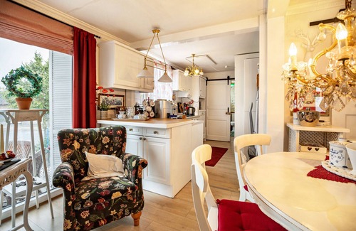 Erichshof Apartment | Apartment "Die Kleine Oase" with Terrace & Wi-Fi