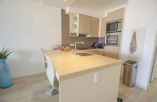 Theoule-sur-Mer Apartment | Apartment directly on the beach