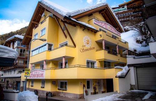 Kappl Apartment | Apartment directly in Kappl, 6-8 people, 110m², close to the slopes