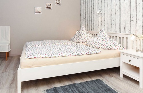 Stedesdorf Apartment | Apartment East - Ferienhof Tannen