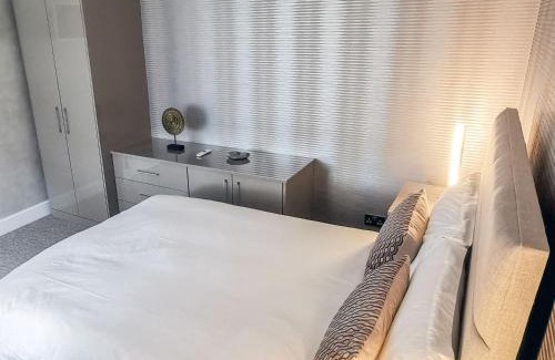 Pagham House | Apartment Eight At Barton Manor - Uk39563