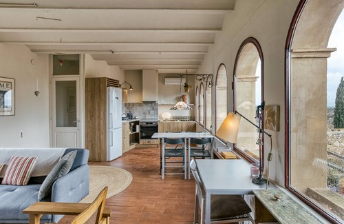Ventallo Apartment | Apartment 'El Pedró Rural' with Mountain View, Wi-Fi and Air Conditioning