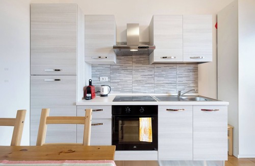 Vezzi Portio Apartment | Apartment 'Elena E Joerg 2' with Mountain View, Shared Garden and Wi-Fi