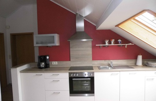 Habscheid Apartment | Apartment Elgas - 4-bed apartment shower /WC, 2 bedrooms