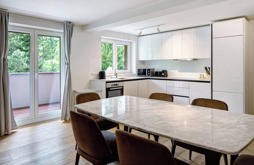 Hofsgrund Apartment | Apartment 'Elvin's Hüsle' with Mountain View, Shared Garden and Wi-Fi