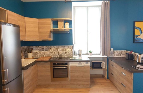 Eaux-Bonnes Apartment | Apartment-Ensuite with Bath-Carri