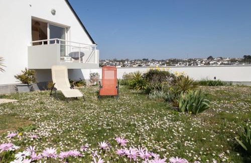 Audierne Apartment | Apartment Entre port et plages by Interhome