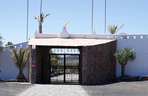 Aguimes Apartment | Apartment Esterlizia on Finca Falcon Cresta