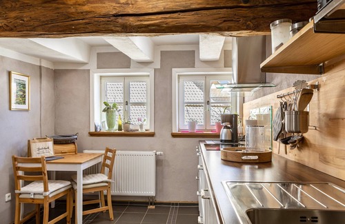 Lauterbach Apartment | Apartment 'Eulennest' with Shared Garden, Balcony and Wi-Fi