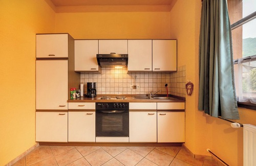 Minheim Apartment | Apartment 'Eulennest 1' with Private Terrace and Wi-Fi