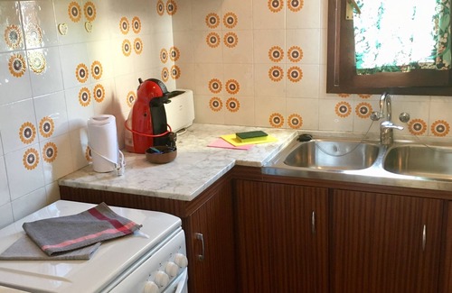 Punta Grossa Apartment | Apartment Fucsia in charming villa, 2 minutes from the beach