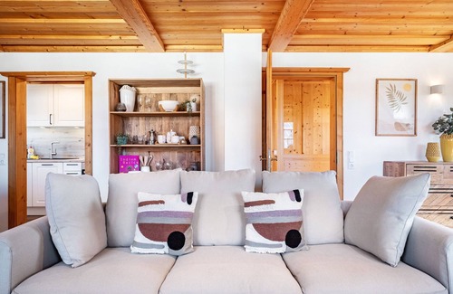 Loffingen Apartment | Apartment 'Familienglück' with Wi-Fi