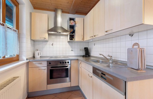Muehlenbach Apartment | Apartment 'Ferienwohnung Brandenkopfblick' with Mountain View, Shared Garden and Wi-Fi