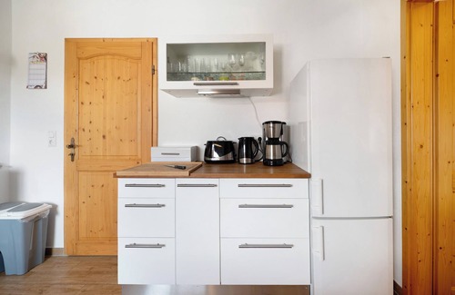 Eitelborn Apartment | Apartment 'Ferienwohnung Lilly' with Private Terrace and Wi-Fi