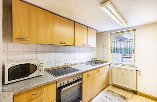 Albstadt Apartment | Apartment 'Ferienwohnung 201' with Shared Garden and Wi-Fi