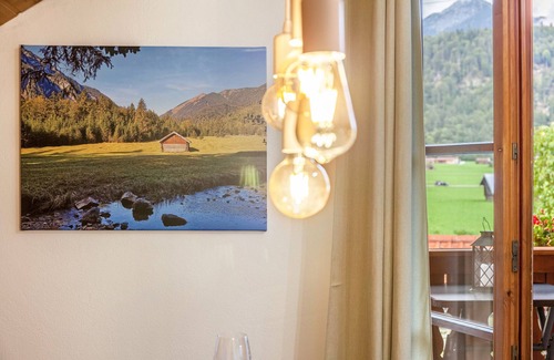 Farchant Apartment | Apartment 'Ferienwohnung Reschberg' with Mountain View, Balcony and Wi-Fi