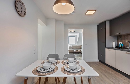 Wehr Apartment | Apartment 'Ferienwohnung Am Blitzgi' with Mountain View, Wi-Fi and Air Conditioning