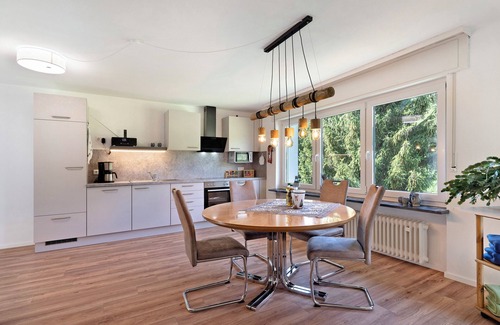 Hundsbach Apartment | Apartment 'Ferienwohnung am Wasserfall' with Mountain View, Shared Garden and Wi-Fi