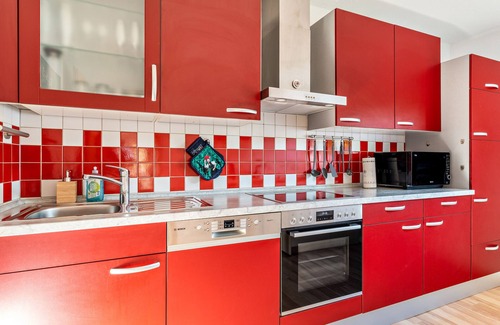Lahr Apartment | Apartment 'Ferienwohnung Kuckucksnest' with Mountain View, Private Terrace and Wi-Fi