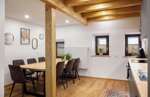 Oetz Apartment | Apartment 'Ferienwohnung Waldzauber' with Sea View, Shared Terrace and Wi-Fi