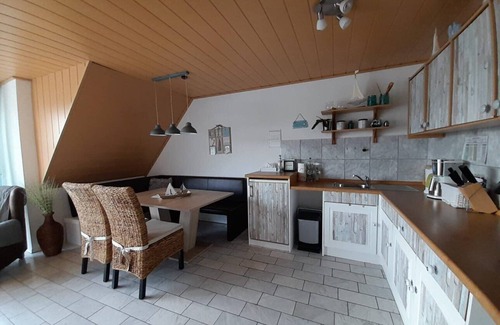Gunzenhausen Apartment | Apartment 'Fewo 1 - Seehaus Hoyer' with Balcony and Wi-Fi