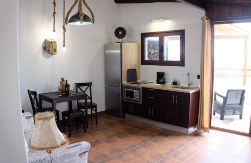Las Puntas Apartment | Apartment 'Finca Wapa -Rústico' with Sea View, Wi-Fi and Air Conditioning