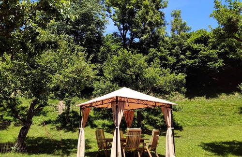 Imst Apartment | APARTMENT for 2 with huge garden near AREA47 シ