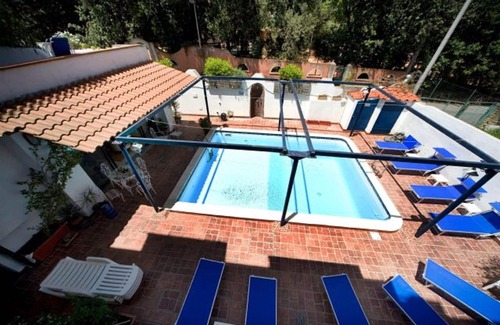 Ischia Porto Apartment | Apartment for 3 people in a residence in the center of Ischia Porto