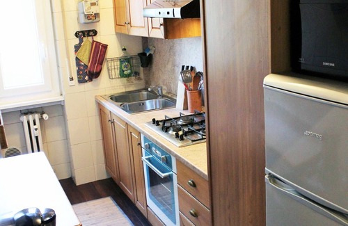 Stadera Apartment | Apartment for 4 guests, quiet and equipped, 15 minutes by tram from the center