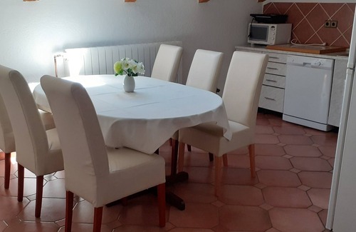 Senj Apartment | Apartment for 6 in Senj