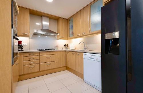 Sant Gervasi Apartment | Apartment for 6, spacious and bright in Bonanova