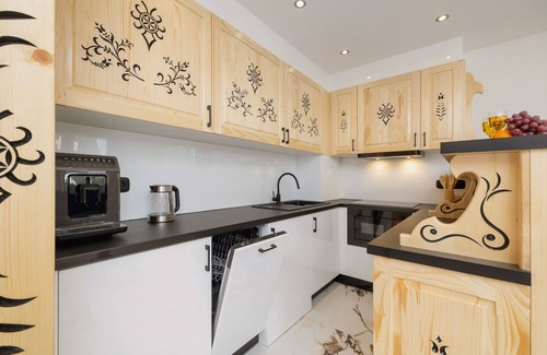 Zakopane Apartment | Apartment for 6 With Sauna by Renters