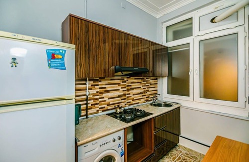 Sabayil Apartment | Apartment for Formula 1/Watch to the race from Balcony