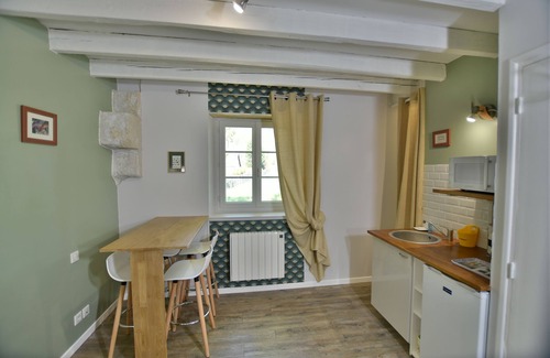 Antonne-et-Trigonant Apartment | Apartment - 28 m² - holidays and work in the Dordogne 9 km Périgueux