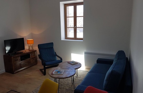 Saint Alban Auriolles Apartment | Apartment in village of character, calm, south Ardèche, river, hike, bike
